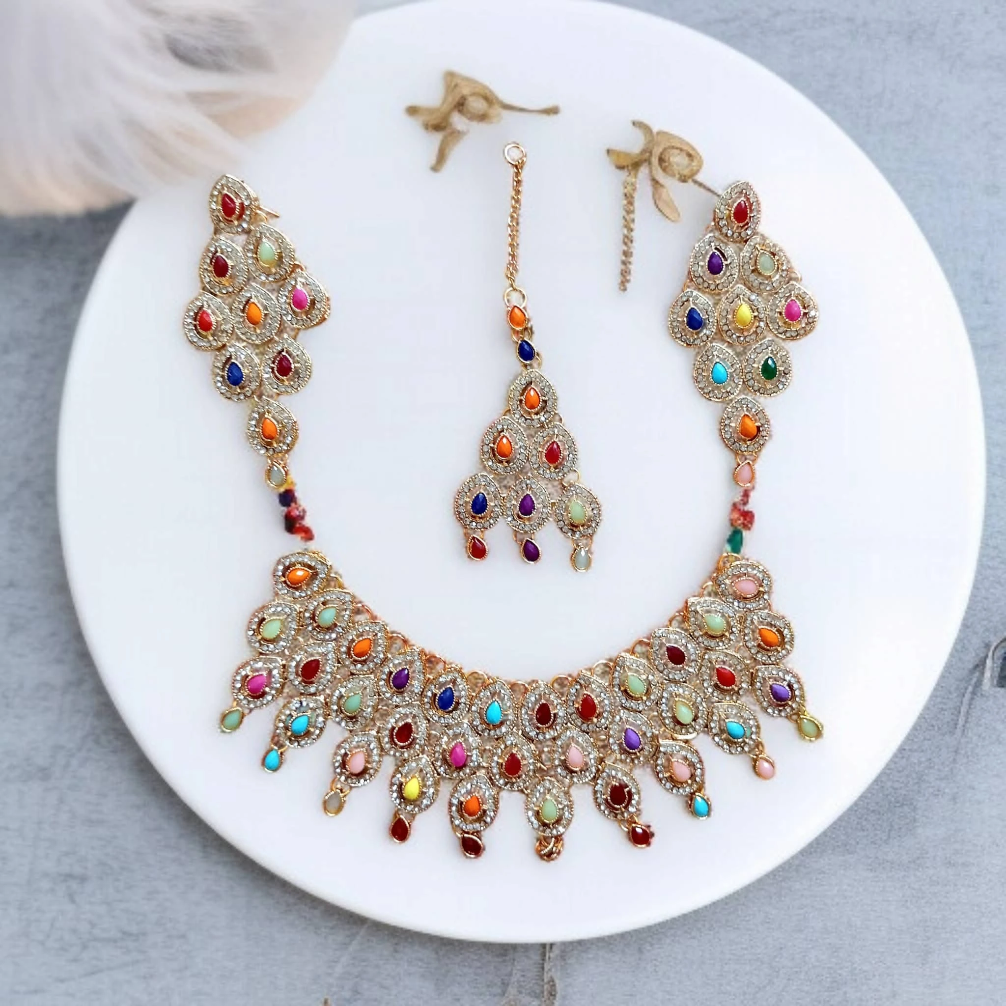 Buy multi colour jewellery set with necklace , earrings and tikka at best price in pakistan - Qureshi products